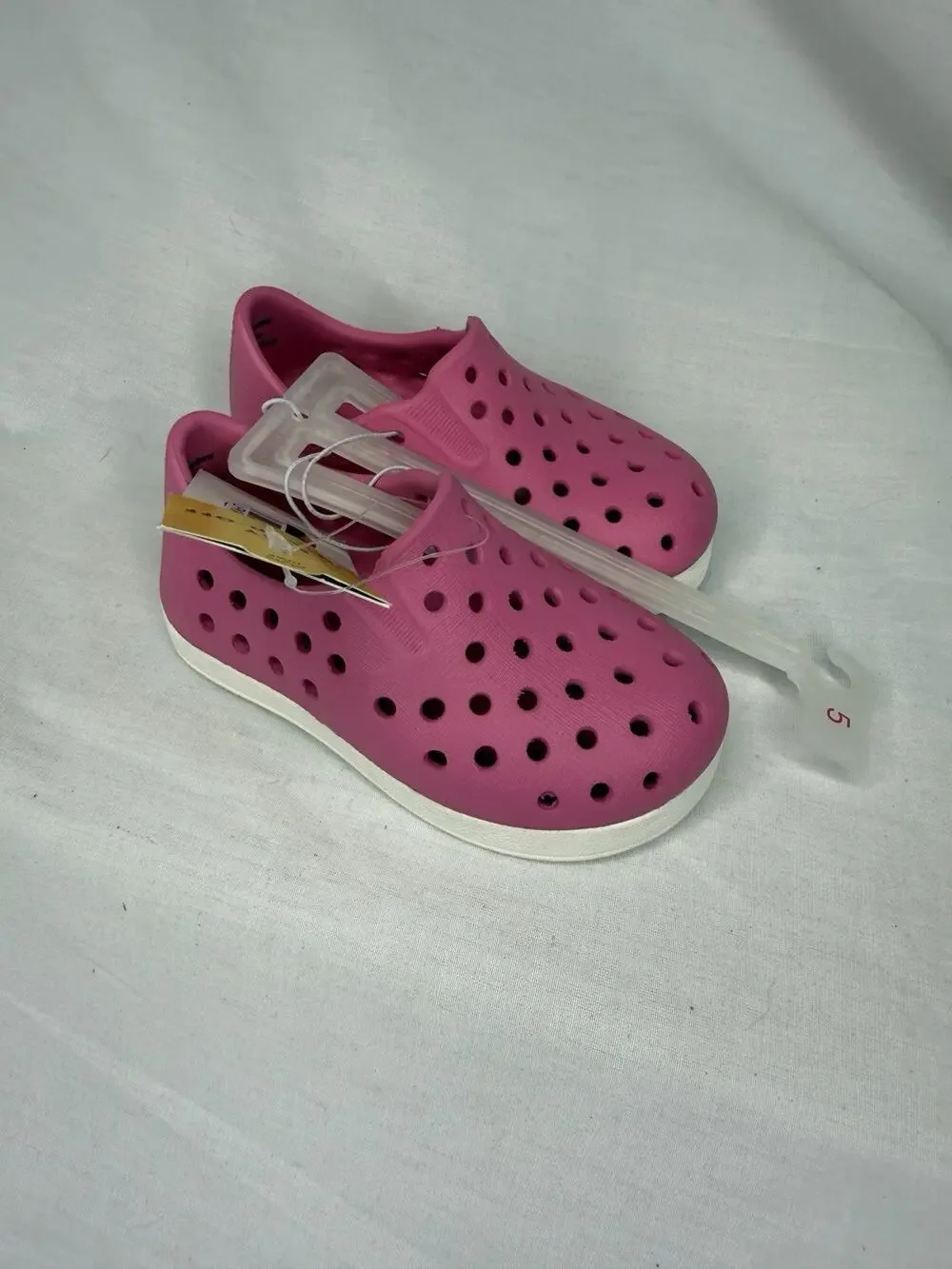 Cat & Jack Toddler Girl May Slip-On Water Shoes Pink 5T NWT